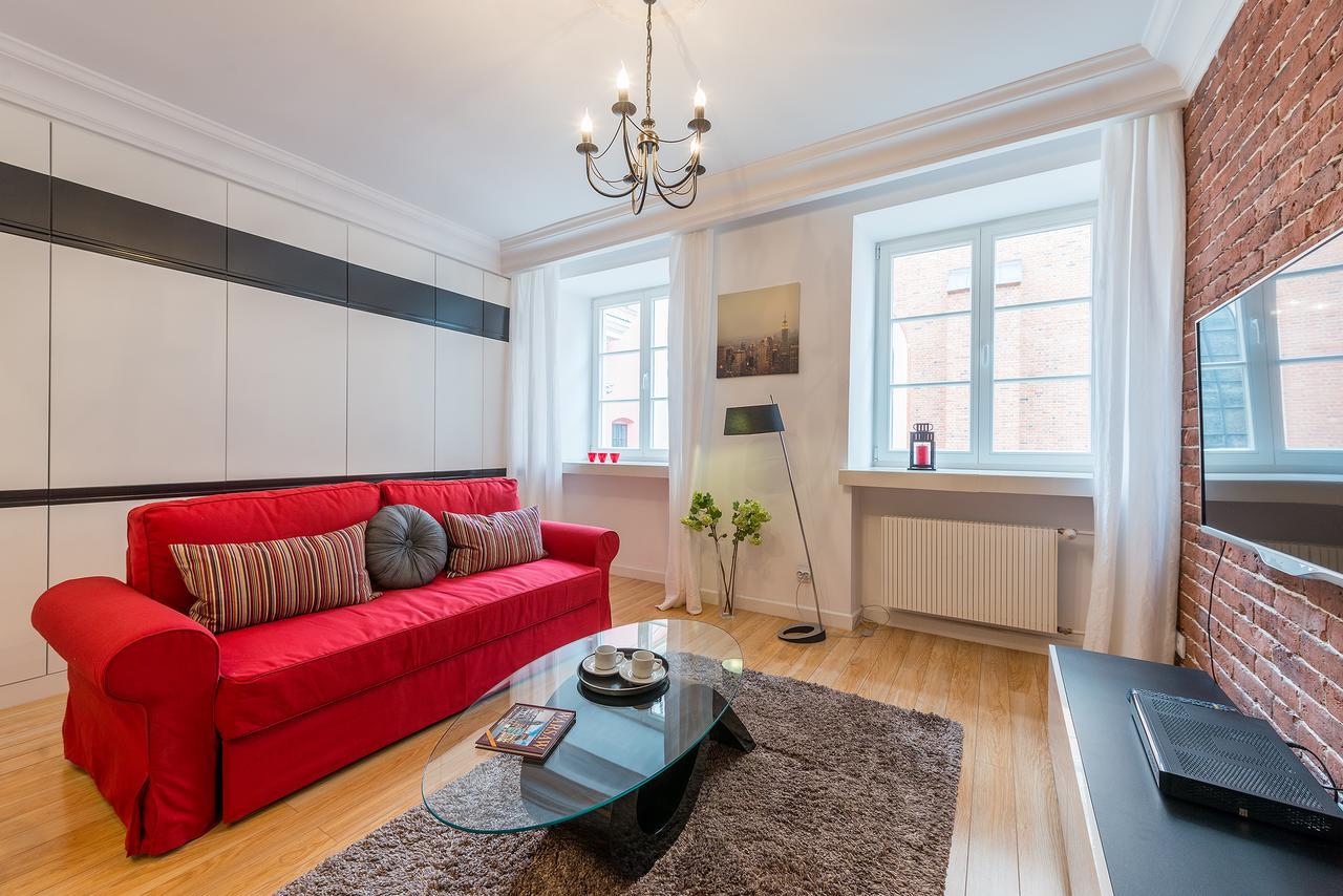 P&O Serviced Apartments Swietojanska Warschau Exterior foto