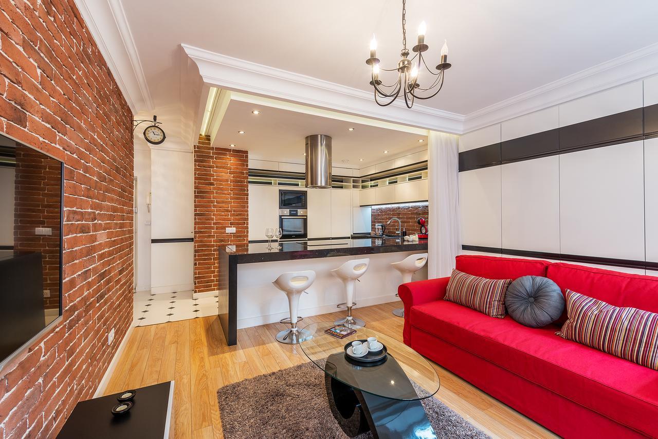 P&O Serviced Apartments Swietojanska Warschau Exterior foto